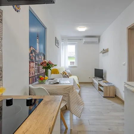Koki Apartment *